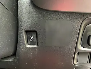 Used 2016 Citroen C1 Flair Blue - Interior and Exterior details 13