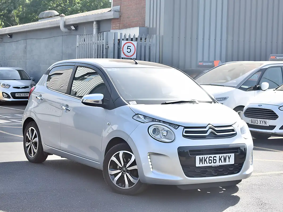 Used 2016 Citroen C1 Flair Grey - Interior and Exterior details 15