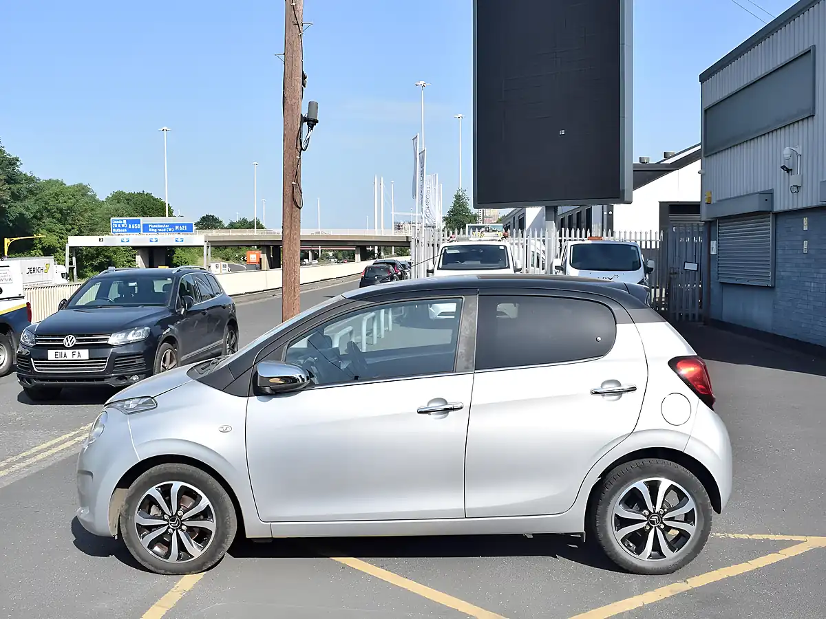 Used 2016 Citroen C1 Flair Grey - Interior and Exterior details 4