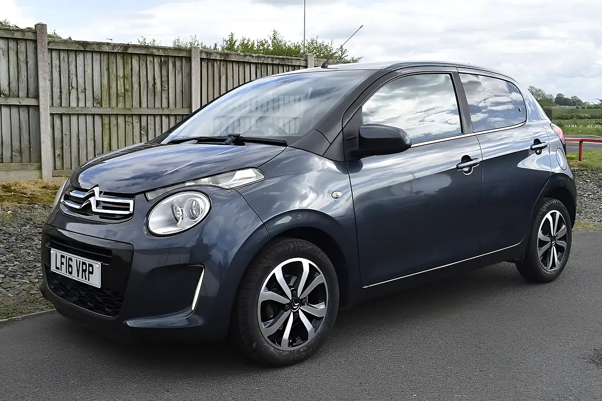 Used 2016 Citroen C1 Flair Grey - Interior and Exterior details 8
