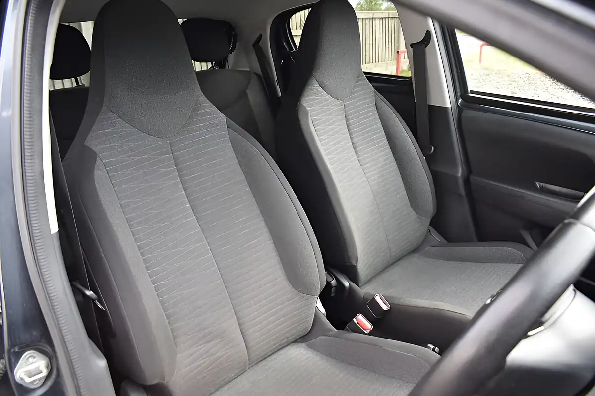 Used 2016 Citroen C1 Flair Grey - Interior and Exterior details 9