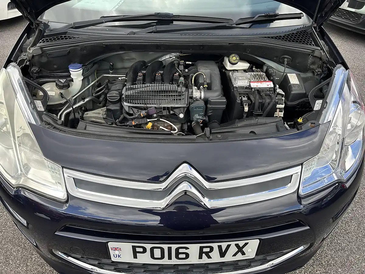 Used 2016 Citroen C3 Blue - Interior and Exterior details 17