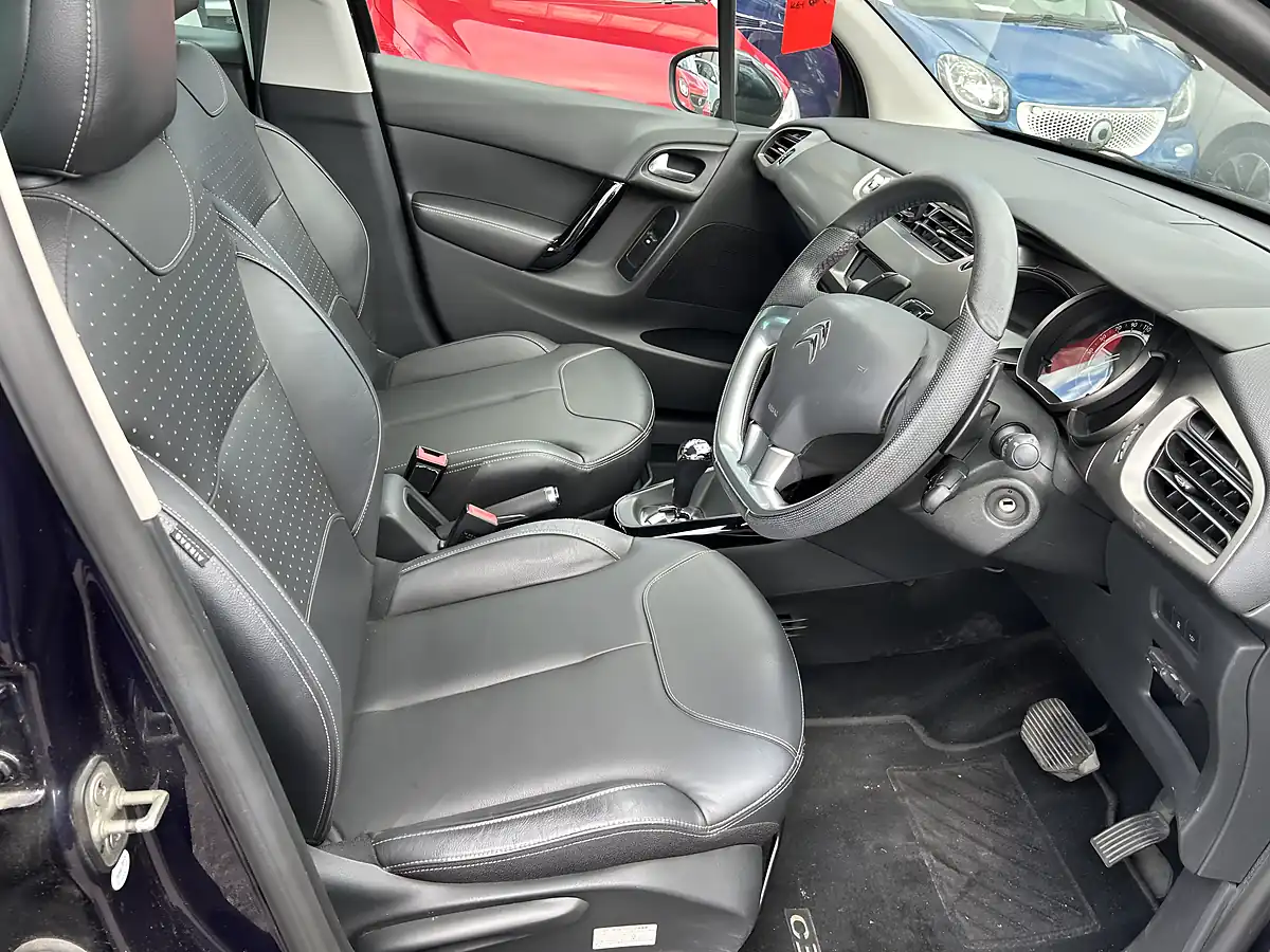 Used 2016 Citroen C3 Blue - Interior and Exterior details 7