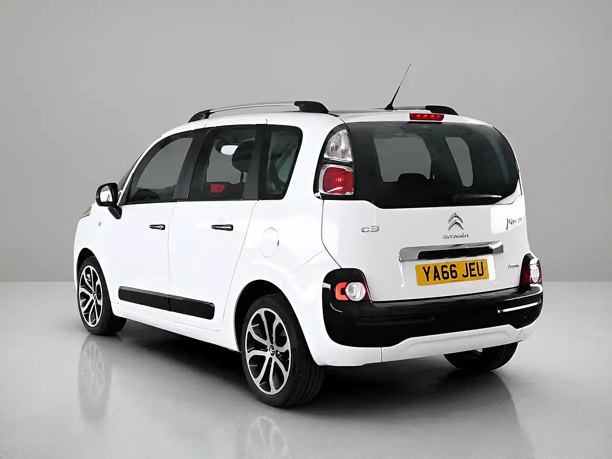 Used 2016 Citroen C3 Picasso Platinum Edition White - Interior and Exterior details 4