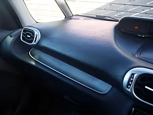 Used 2016 Citroen C3 Picasso Platinum Karma Purple - Interior and Exterior details 14