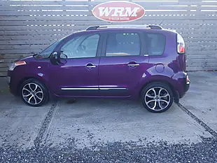 Used 2016 Citroen C3 Picasso Platinum Karma Purple - Interior and Exterior details 7