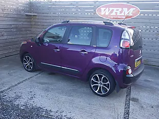 Used 2016 Citroen C3 Picasso Platinum Karma Purple - Interior and Exterior details 8