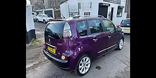 Used 2016 Citroen C3 Picasso Platinum Picasso Purple - Interior and Exterior details 4