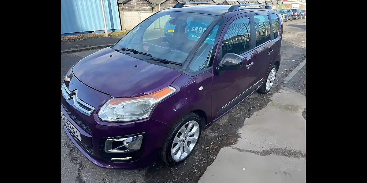 Used 2016 Citroen C3 Picasso Platinum Picasso Purple - Interior and Exterior details 8