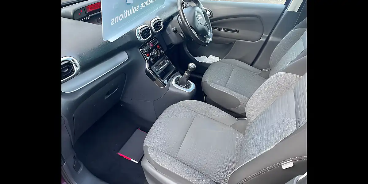 Used 2016 Citroen C3 Picasso Platinum Picasso Purple - Interior and Exterior details 9