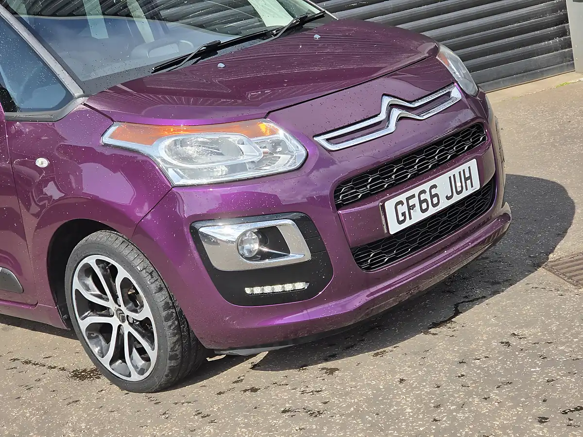 Used 2016 Citroen C3 Picasso Platinum Purple - Interior and Exterior details 2