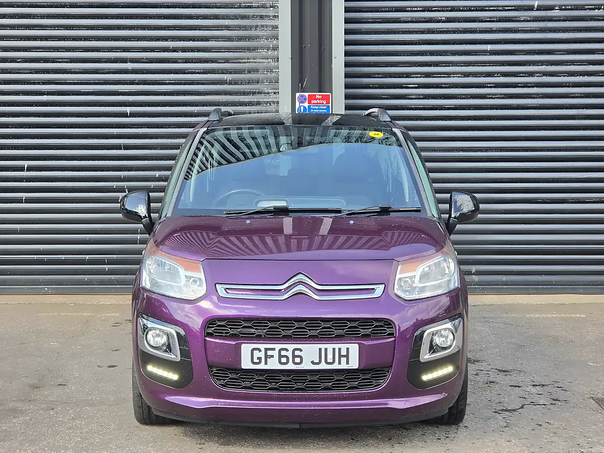 Used 2016 Citroen C3 Picasso Platinum Purple - Interior and Exterior details 5