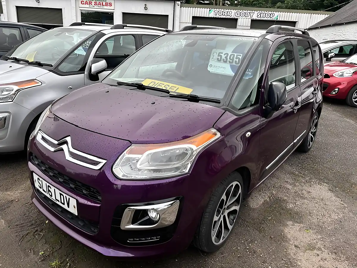 Used 2016 Citroen C3 Picasso Purple - Front View