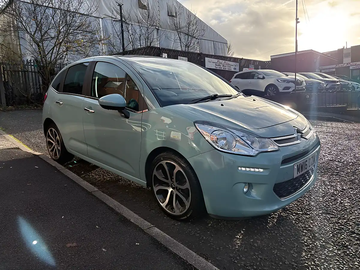 Used 2016 Citroen C3 Platinum Blue - Front View
