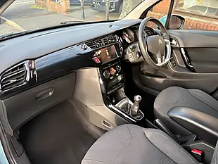 Used 2016 Citroen C3 Platinum Blue - Interior and Exterior details 13