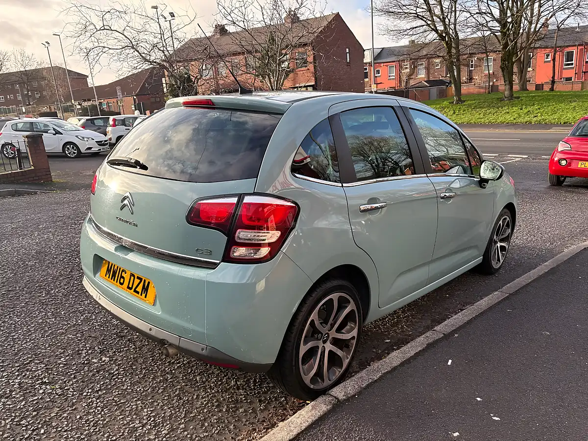 Used 2016 Citroen C3 Platinum Blue - Interior and Exterior details 3