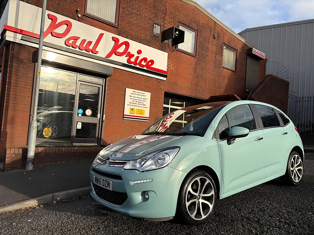 Used 2016 Citroen C3 Platinum Blue - Interior and Exterior details 7