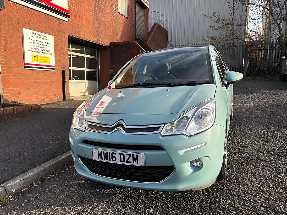 Used 2016 Citroen C3 Platinum Blue - Interior and Exterior details 8