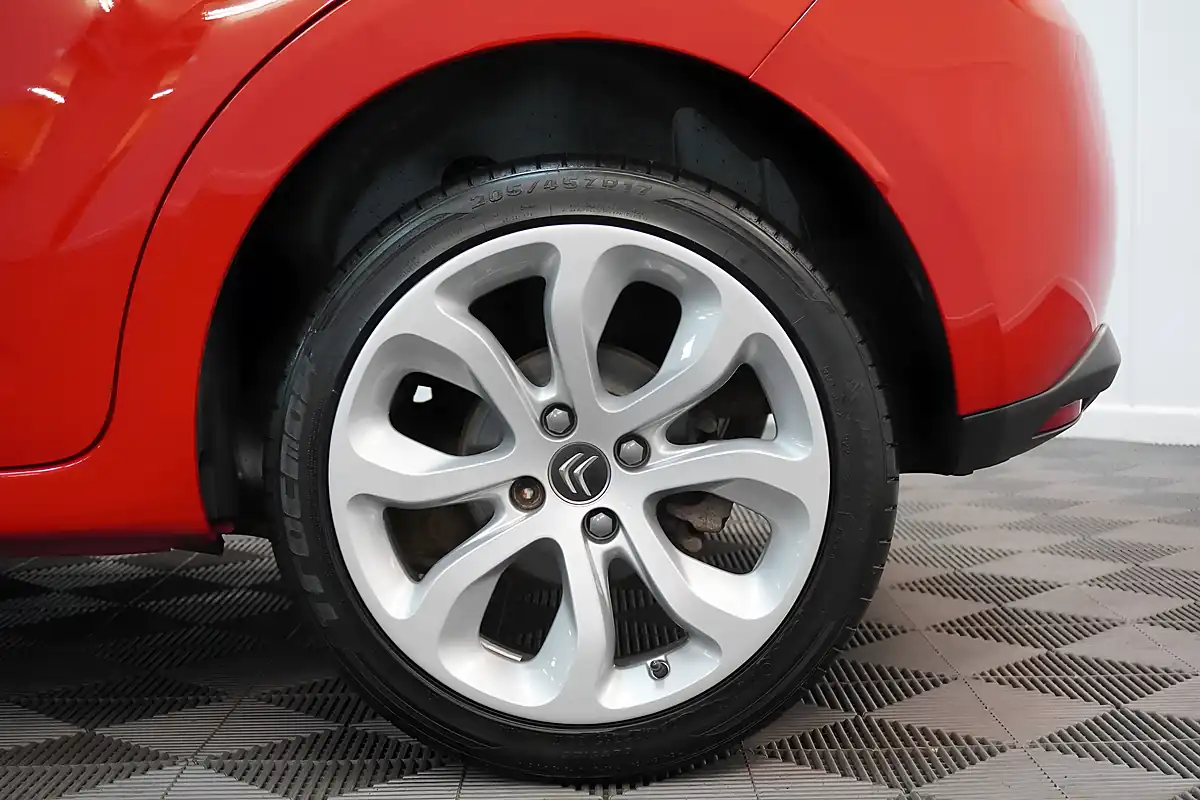 Used 2016 Citroen C3 Platinum Red - Interior and Exterior details 15