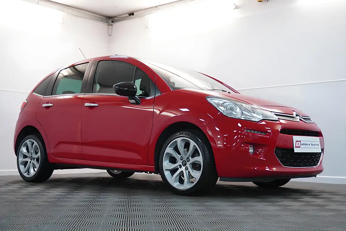 Used 2016 Citroen C3 Platinum Red - Interior and Exterior details 17