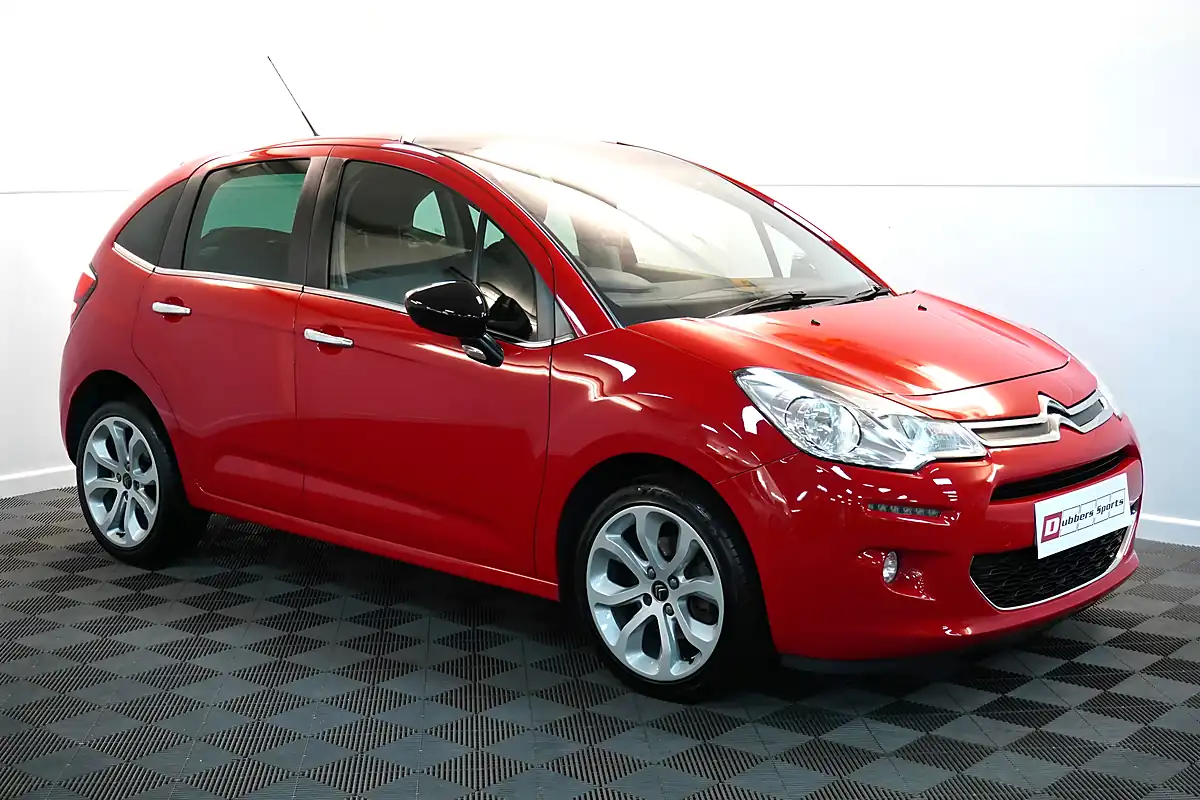 Used 2016 Citroen C3 Platinum Red - Interior and Exterior details 6