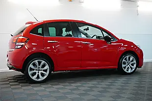 Used 2016 Citroen C3 Platinum Red - Interior and Exterior details 8
