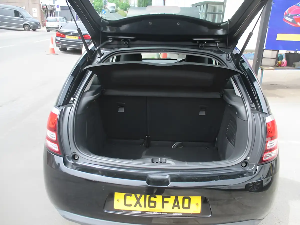 Used 2016 Citroen C3 Vt Black - Interior and Exterior details 6