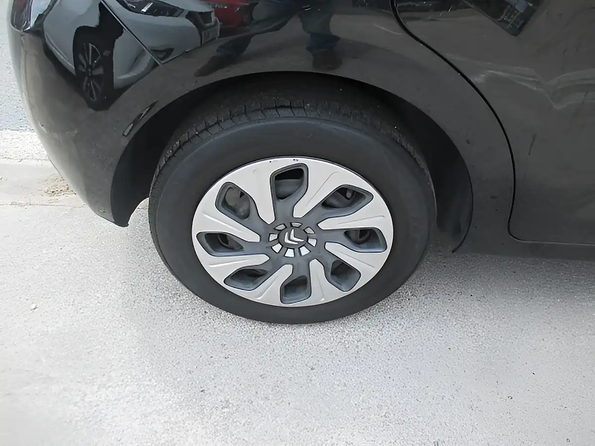 Used 2016 Citroen C3 Vt Black - Interior and Exterior details 7