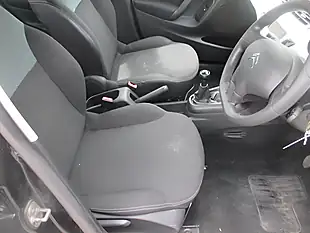 Used 2016 Citroen C3 Vt Black - Interior and Exterior details 8
