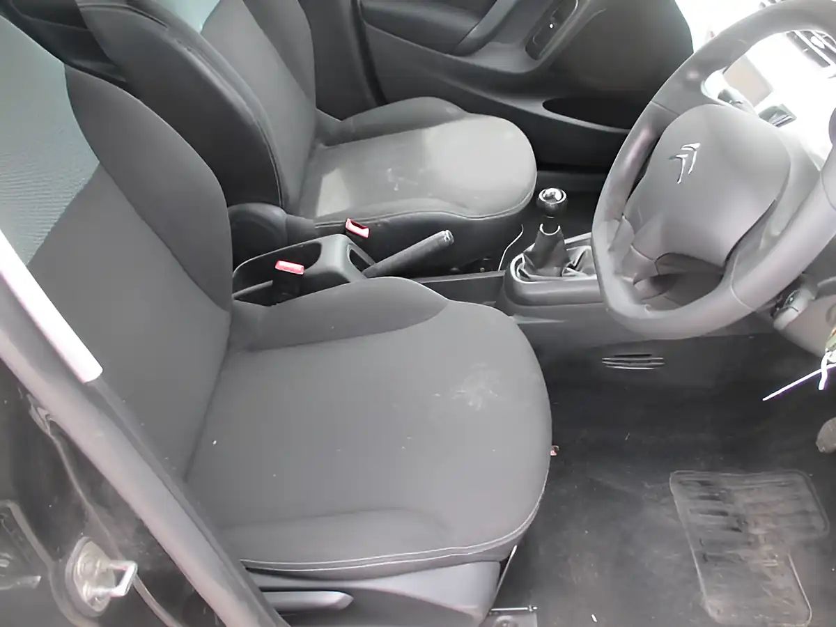 Used 2016 Citroen C3 Vt Black - Interior and Exterior details 8