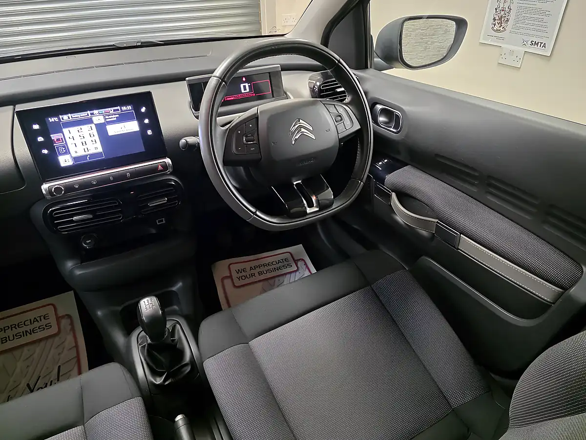 Used 2016 Citroen C4 Cactus Feel Black - Interior and Exterior details 15