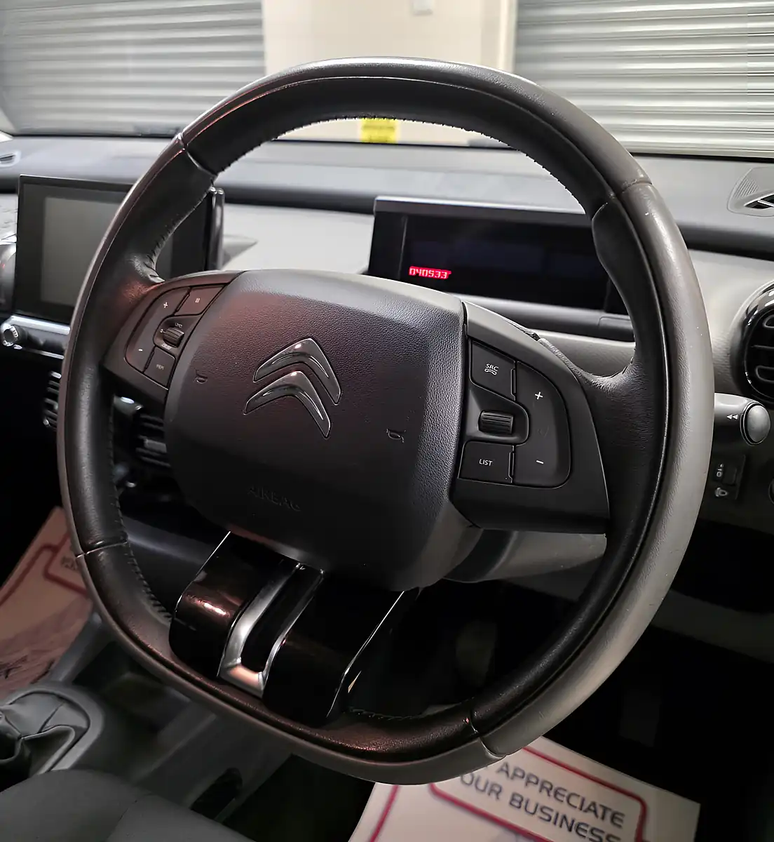 Used 2016 Citroen C4 Cactus Feel Black - Interior and Exterior details 5