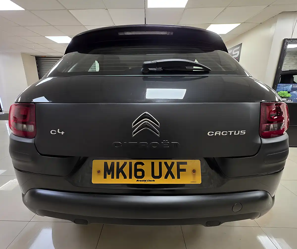 Used 2016 Citroen C4 Cactus Feel Black - Interior and Exterior details 6