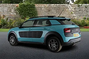Used 2016 Citroen C4 Cactus Feel Blue - Interior and Exterior details 4