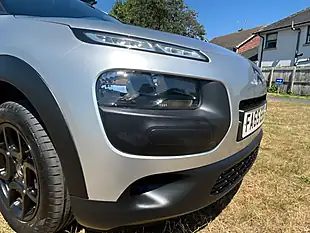 Used 2016 Citroen C4 Cactus Feel Silver - Interior and Exterior details 9