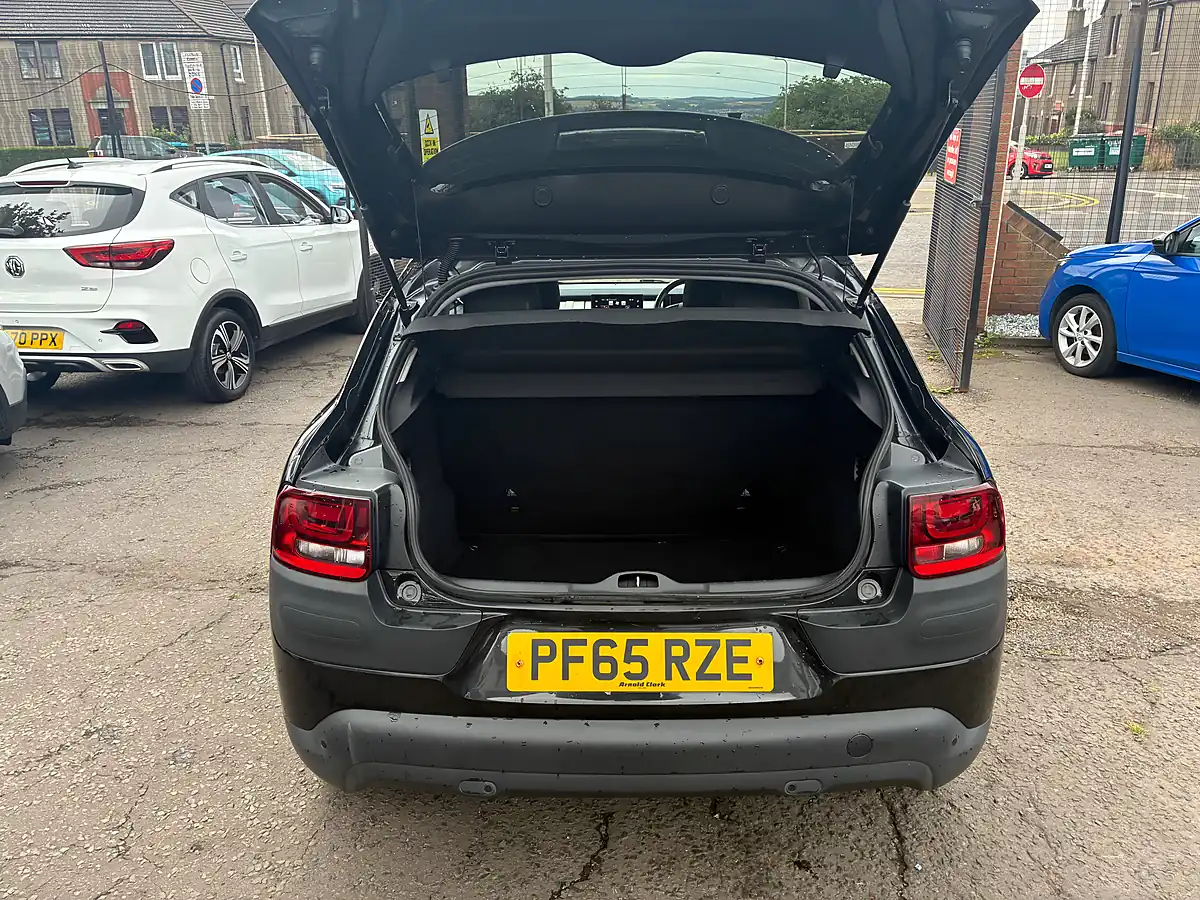 Used 2016 Citroen C4 Cactus Flair Black - Interior and Exterior details 9