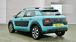 Used 2016 Citroen C4 Cactus Flair Blue - Interior and Exterior details 4