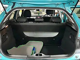 Used 2016 Citroen C4 Cactus Flair Blue - Interior and Exterior details 7