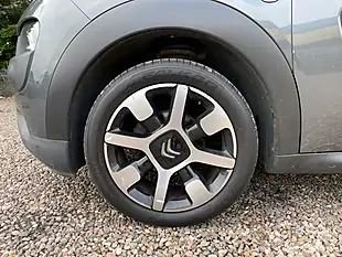 Used 2016 Citroen C4 Cactus Flair Edition Grey - Interior and Exterior details 17