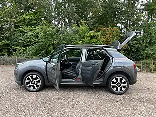 Used 2016 Citroen C4 Cactus Flair Edition Grey - Interior and Exterior details 7