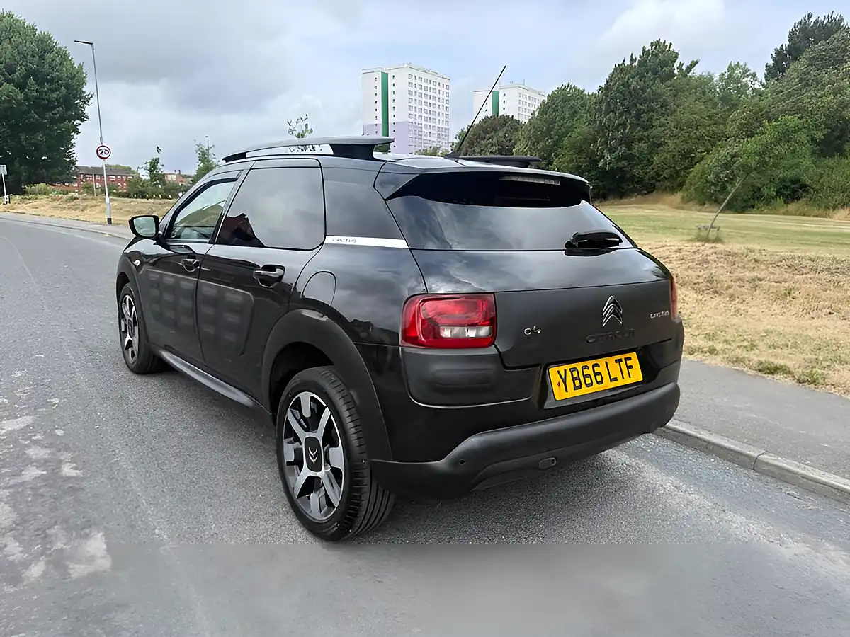 Used 2016 Citroen C4 Cactus Flair Edition Obsidian Black - Interior and Exterior details 3