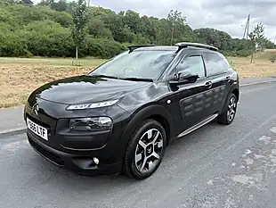 Used 2016 Citroen C4 Cactus Flair Edition Obsidian Black - Interior and Exterior details 5