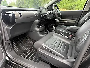 Used 2016 Citroen C4 Cactus Flair Edition Obsidian Black - Interior and Exterior details 7