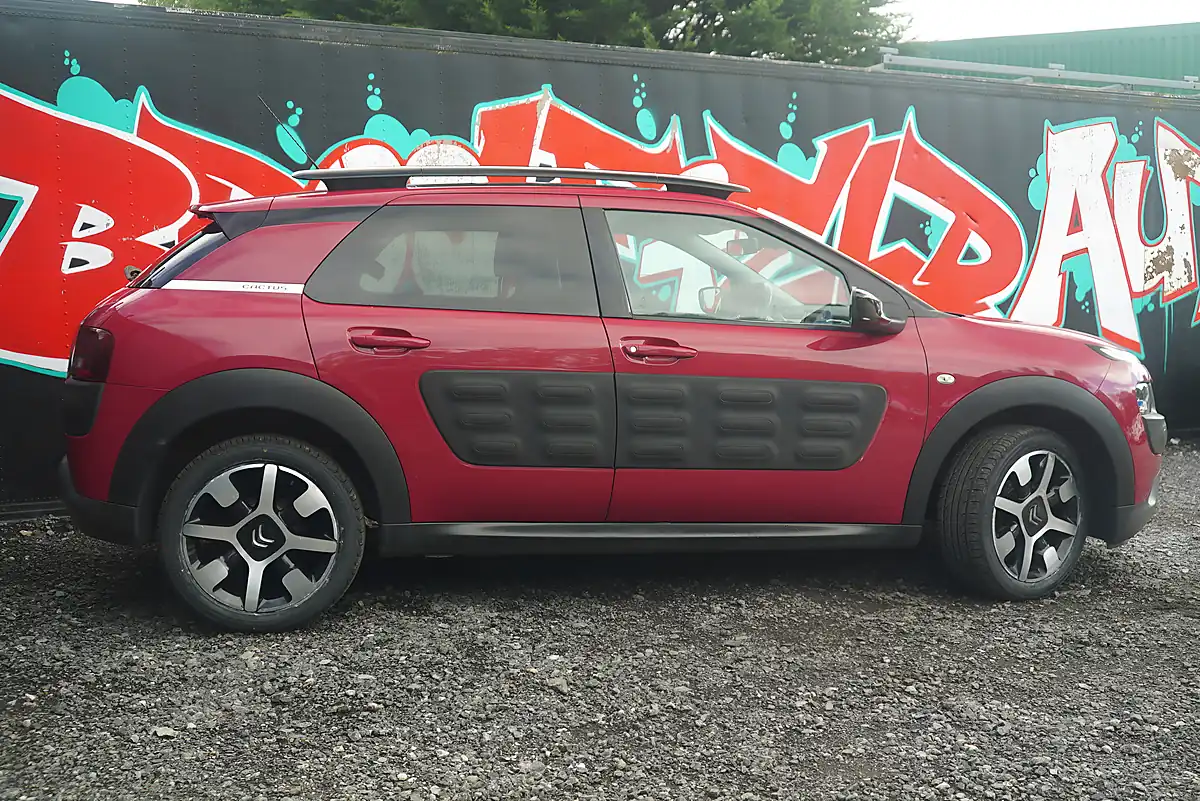Used 2016 Citroen C4 Cactus Flair Edition Red - Interior and Exterior details 12