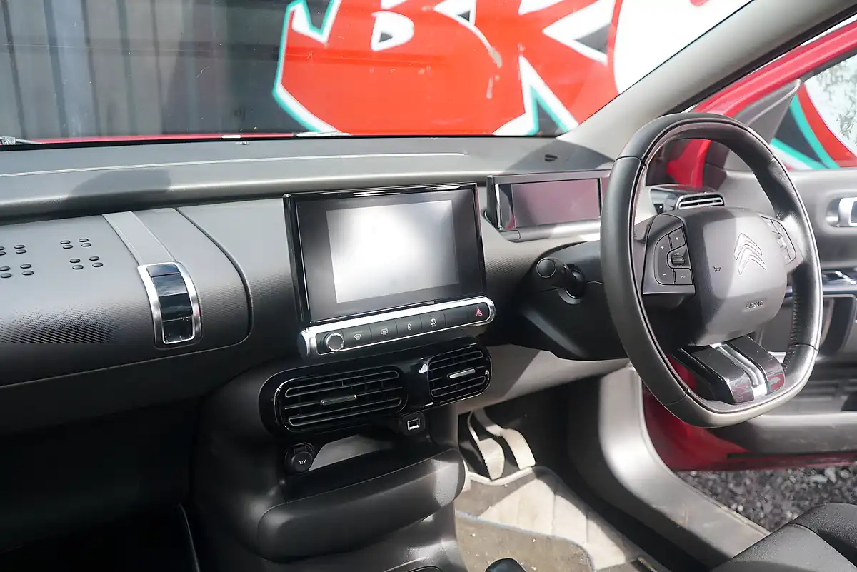 Used 2016 Citroen C4 Cactus Flair Edition Red - Interior and Exterior details 20
