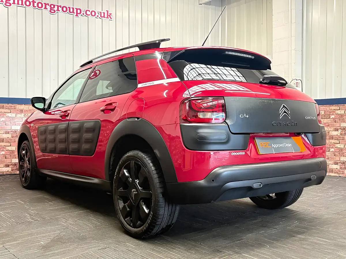 Used 2016 Citroen C4 Cactus Flair Edition Red - Interior and Exterior details 13
