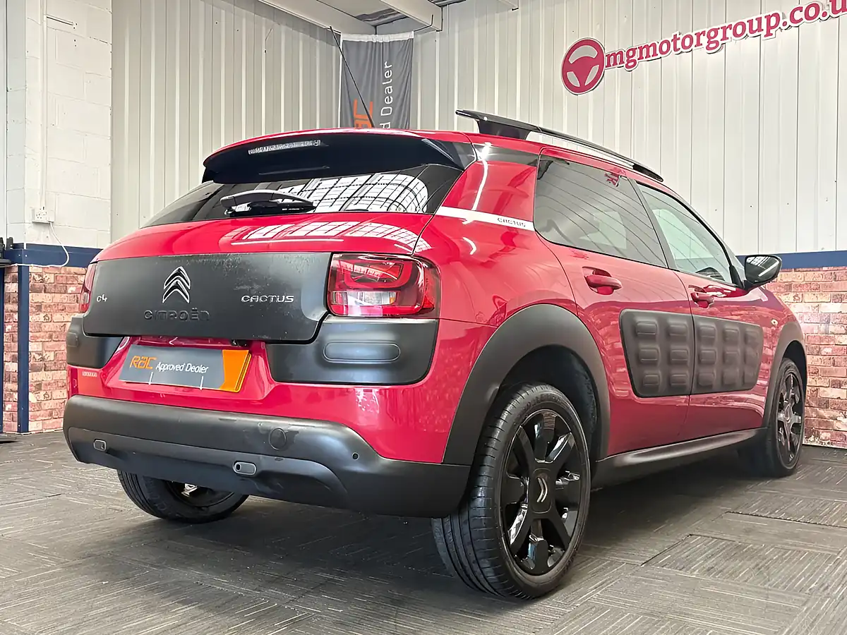 Used 2016 Citroen C4 Cactus Flair Edition Red - Interior and Exterior details 15