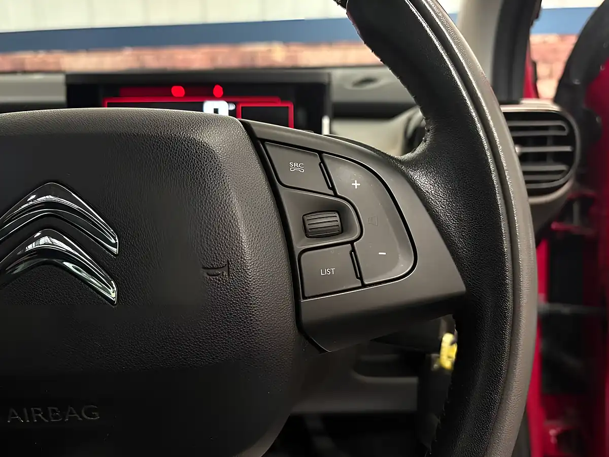 Used 2016 Citroen C4 Cactus Flair Edition Red - Interior and Exterior details 18