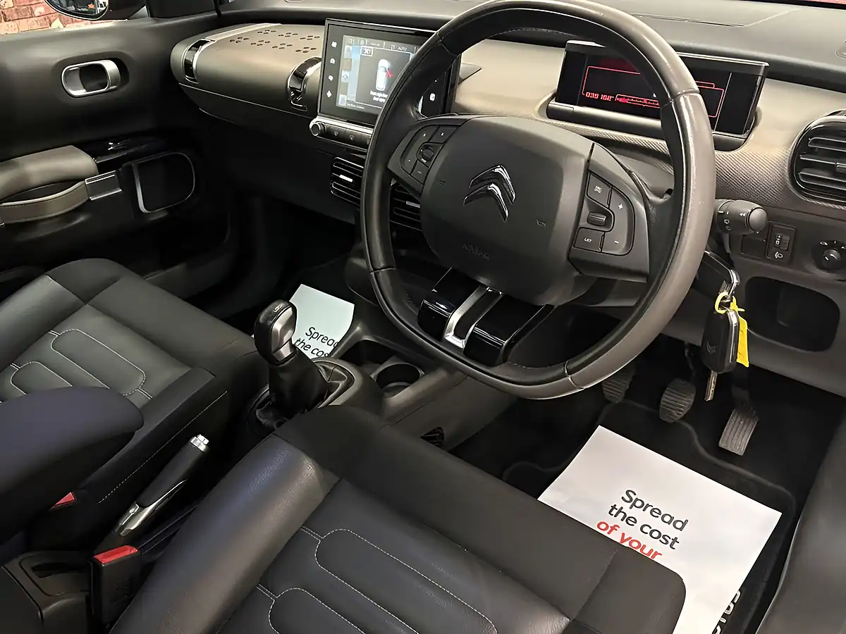 Used 2016 Citroen C4 Cactus Flair Edition Red - Interior and Exterior details 7