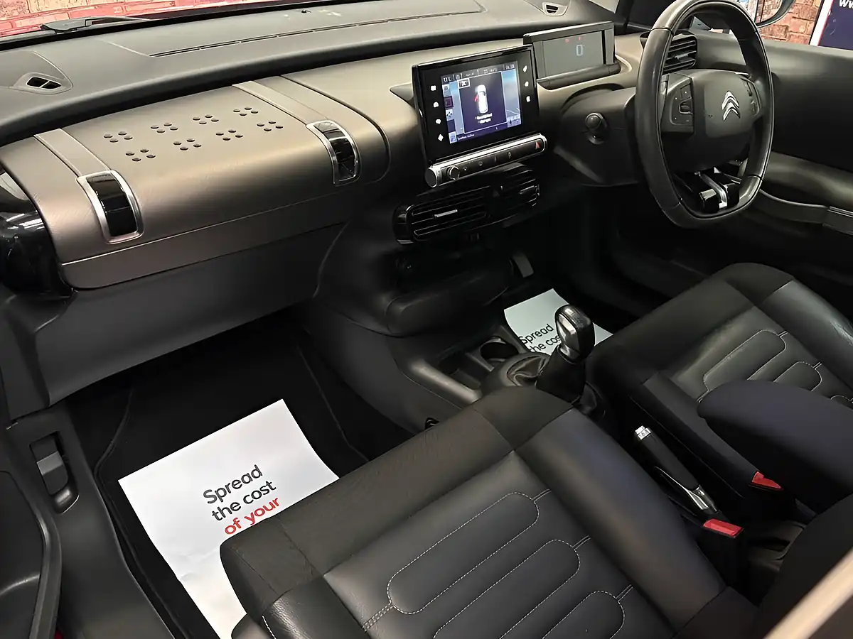 Used 2016 Citroen C4 Cactus Flair Edition Red - Interior and Exterior details 9